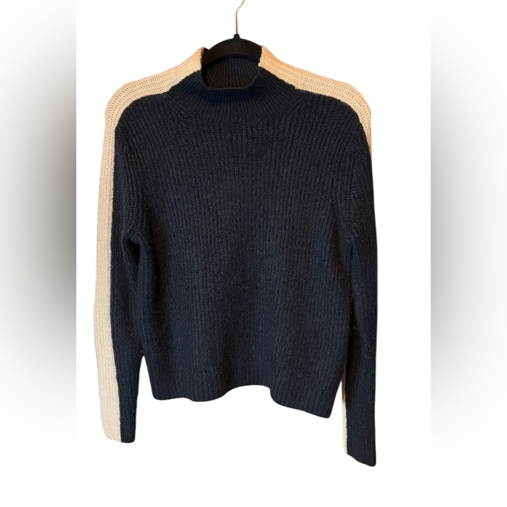 Abercrombie Colorblock Knit Sweater Medium Navy Cream Preppy Classic